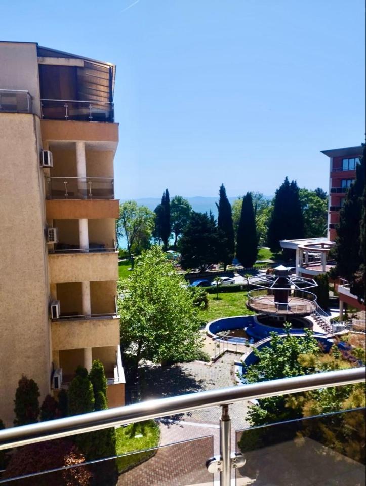Alexandr Apartments Vigo Nesebar Exteriör bild